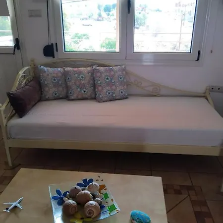 Zoe's Apartment